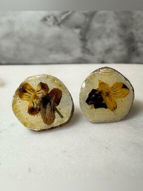 Handcrafted Deer Antler & Pressed Flower Stud Earrings Rustic Nature Jewelry